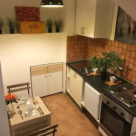 Interno Napoletano Chiaia * ナポリ