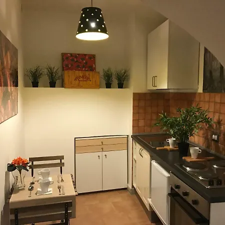 ベッド・アンド・ブレックファスト Interno Napoletano Chiaia ナポリ