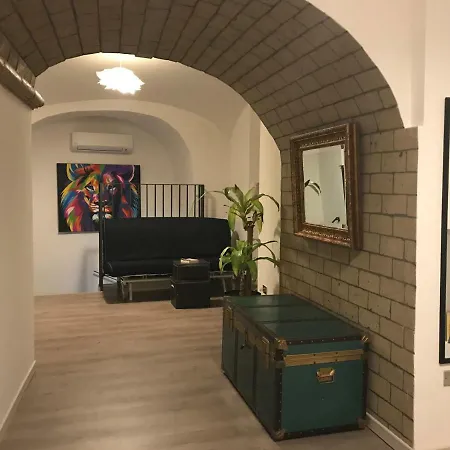 Interno Napoletano Chiaia ベッド・アンド・ブレックファスト